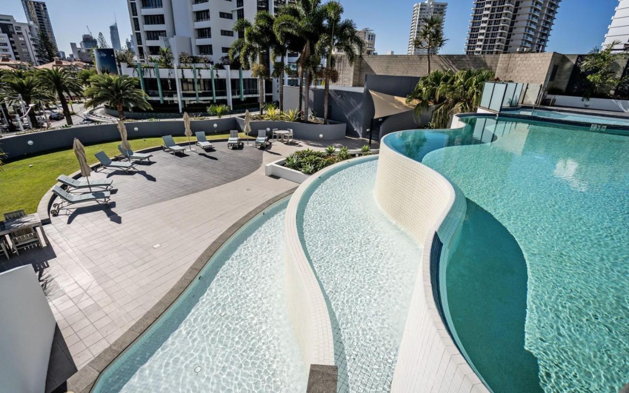 The Wave - Qstay * Gold Coast